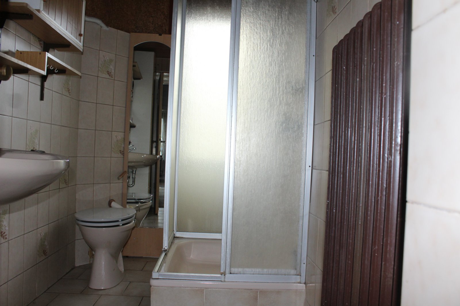 - RESERVIERT - Ein- bis Zweifamilienwohnhaus mit tollem Garten#verkaufen wir